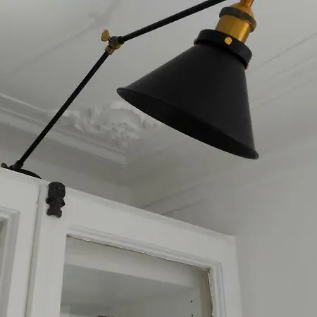 Elegant 2 Apartment